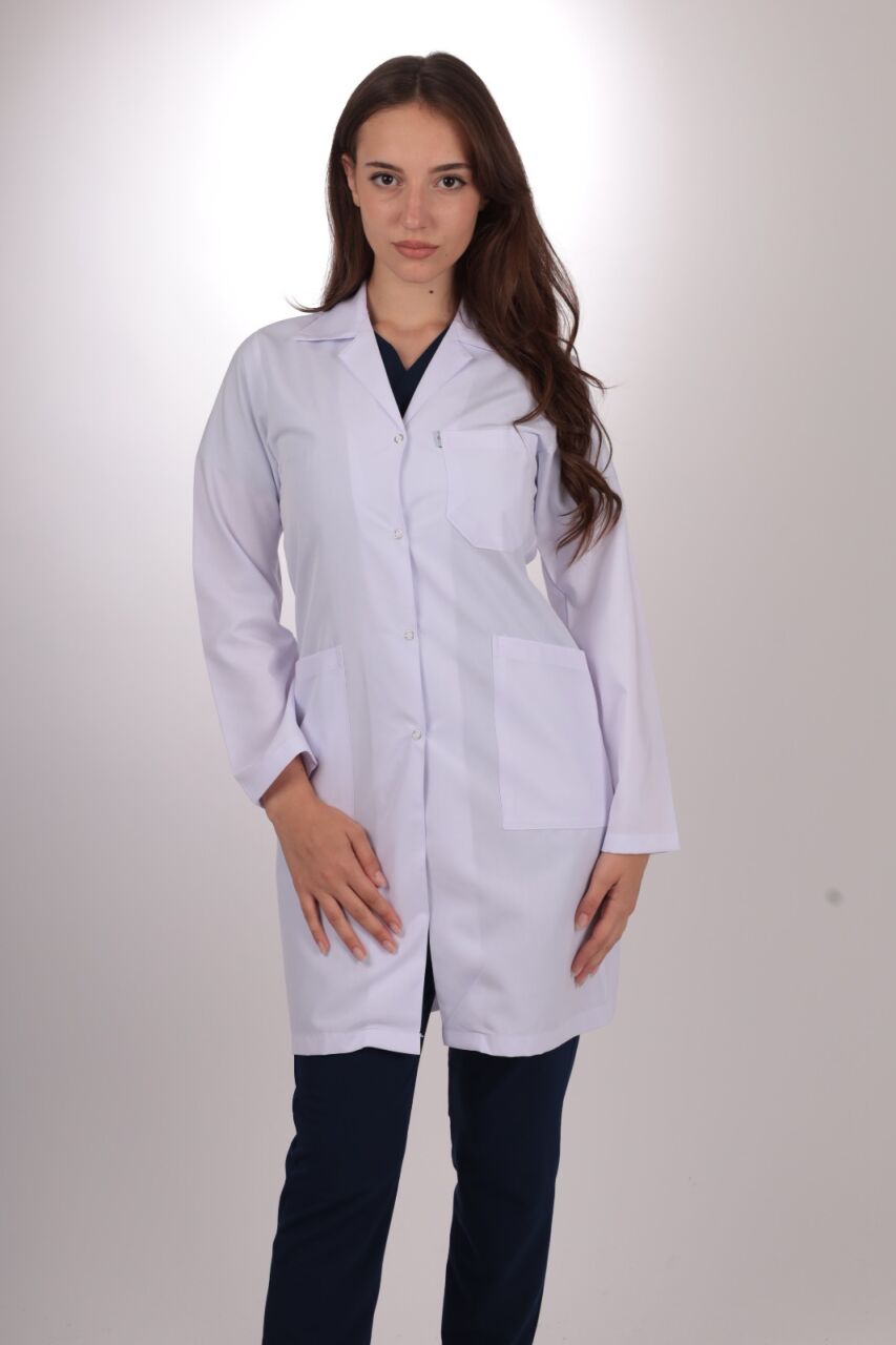 Ameliyathane Ceketleri: Steril Ortamlarda Konfor ve Güvenin Yeni Standardı