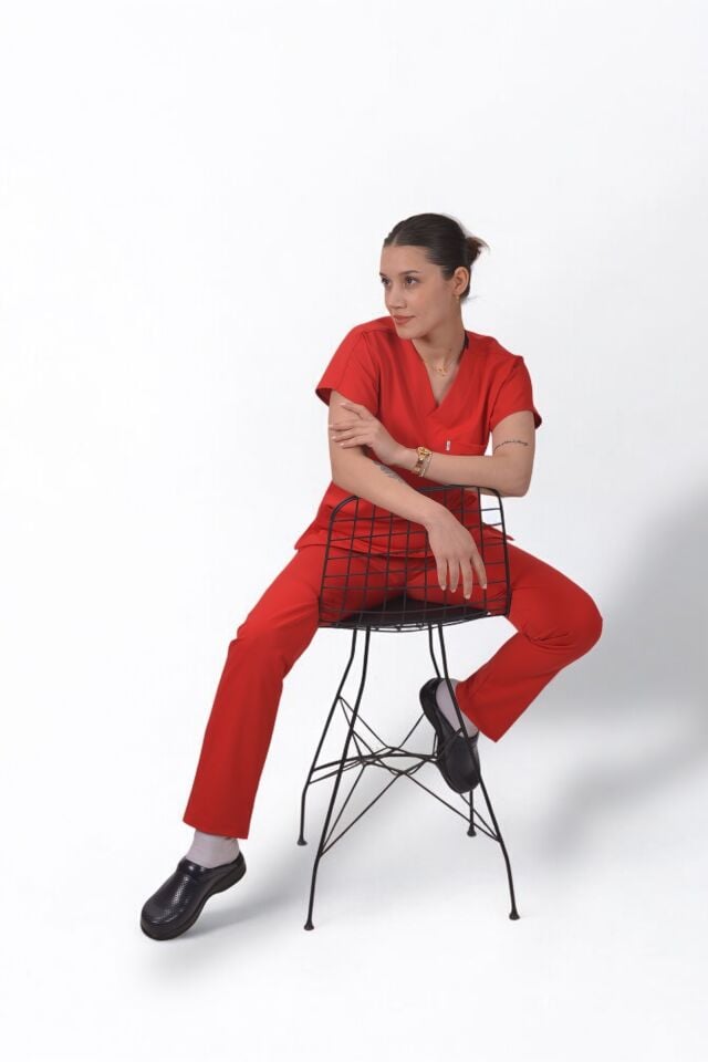 Premium Likralı Klasik Seri Kadın Kırmızı Scrubs