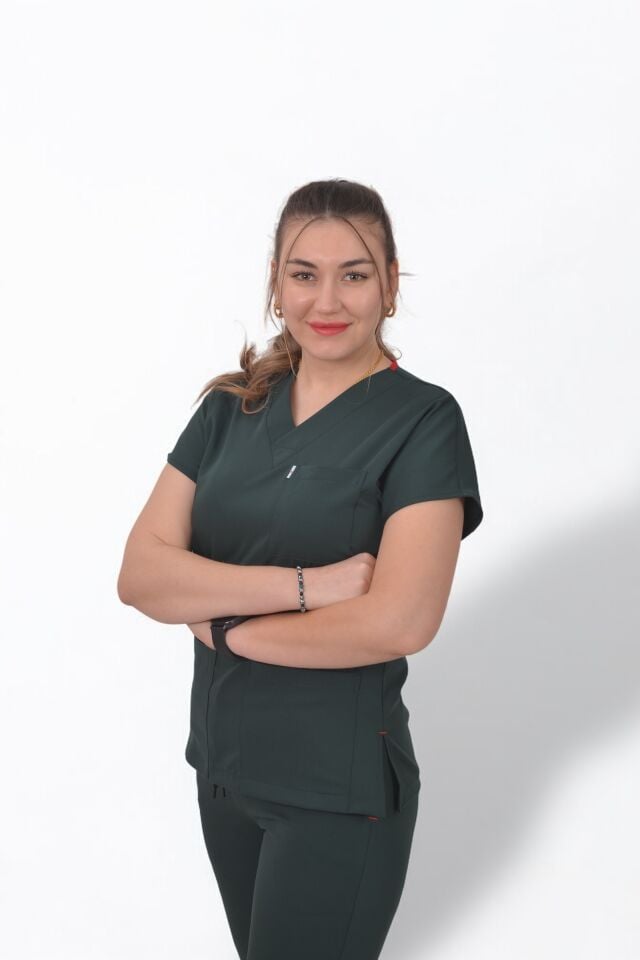 Premium Likralı Klasik Seri Kadın Avcı Yeşili