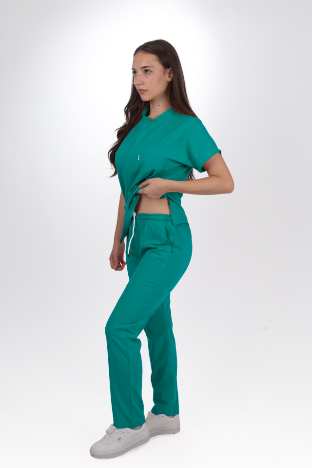 Premium Likralı Snap Seri Kadın Cerrahi Yeşili Scrubs