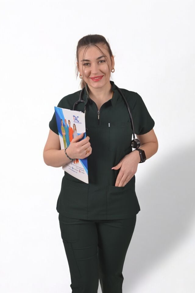 Likralı Zipper Seri Kadın Avcı Yeşili Scrubs