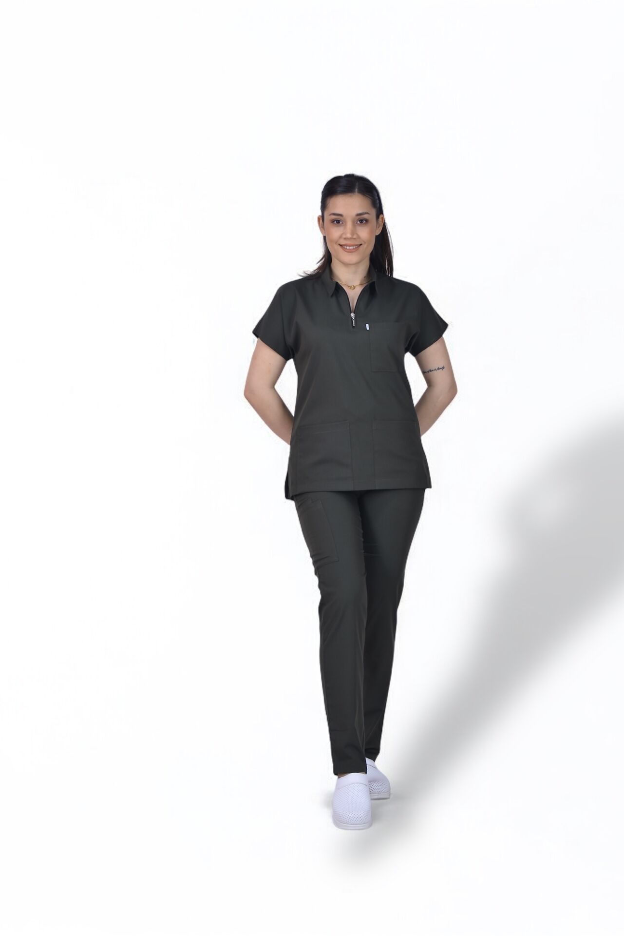 Premium Likralı Zipper Seri Kadın Koyu Haki Scrubs