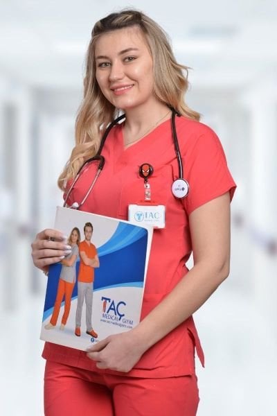 Terycoton Kadın Nar Çiçeği Doktor Hemşire Forması