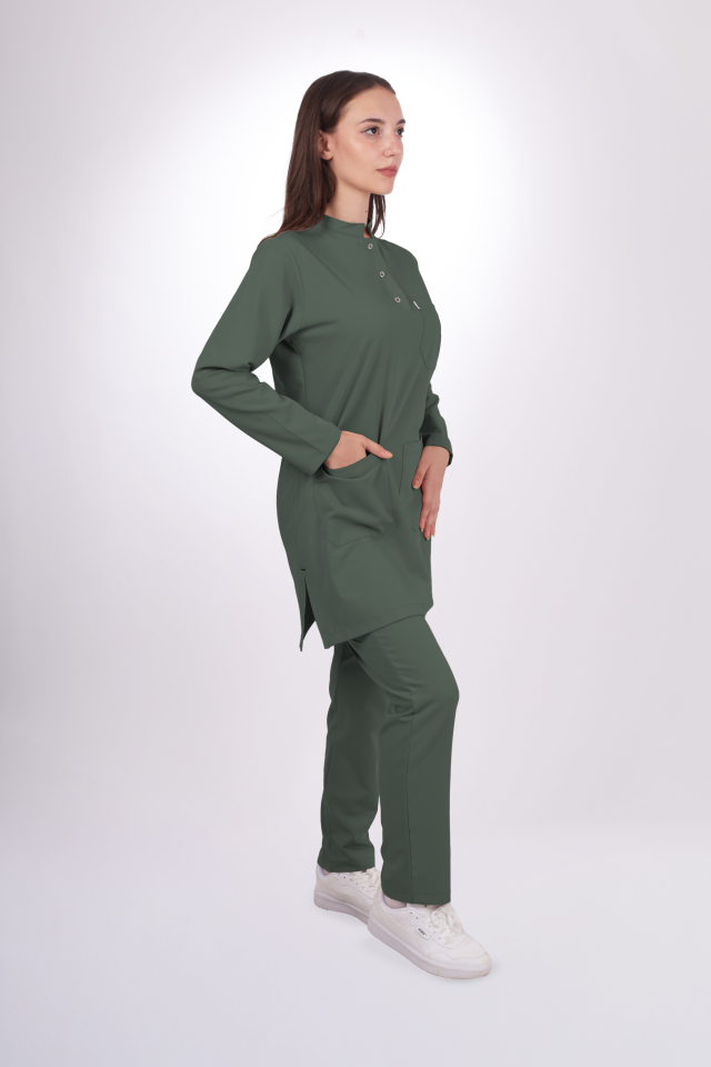 Premium Likralı Tesettür Seri Kadın Avcı Yeşili Scrubs