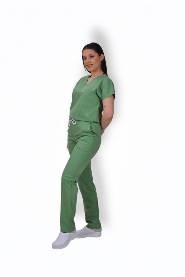 Premium Likralı Klasik Seri Kadın Fıstık Yeşili Scrubs
