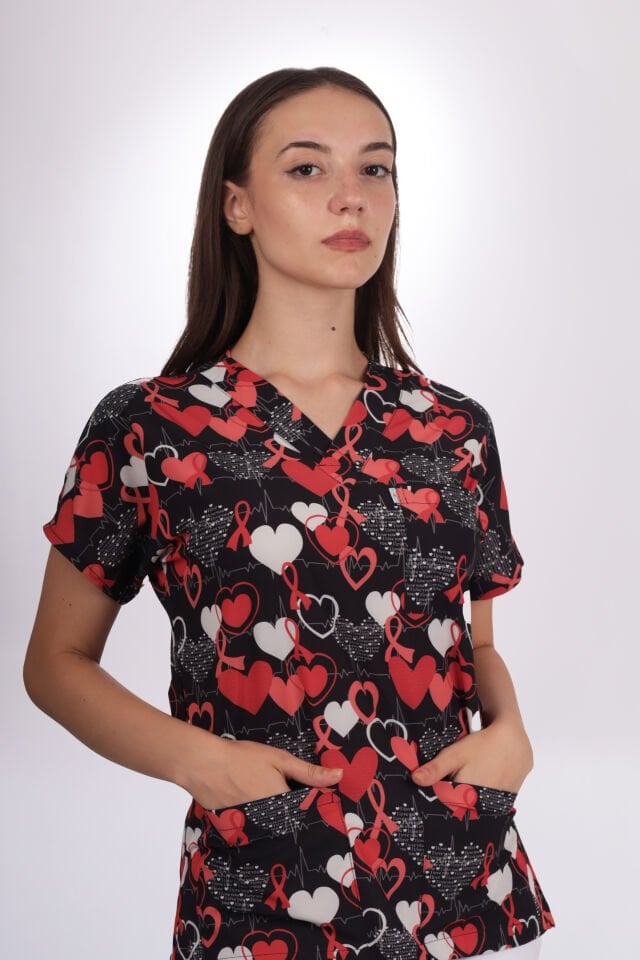 Desenli Seri Kırmızı Kalpli Desen Kadın Tek Üst