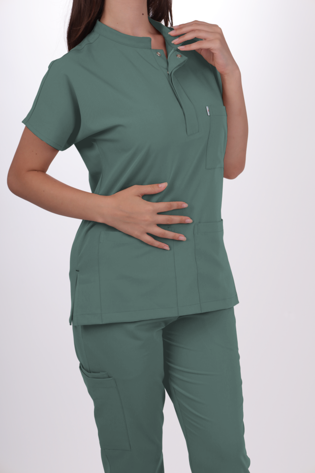 Premium Likralı Snap Seri Kadın Küf Yeşili Scrubs