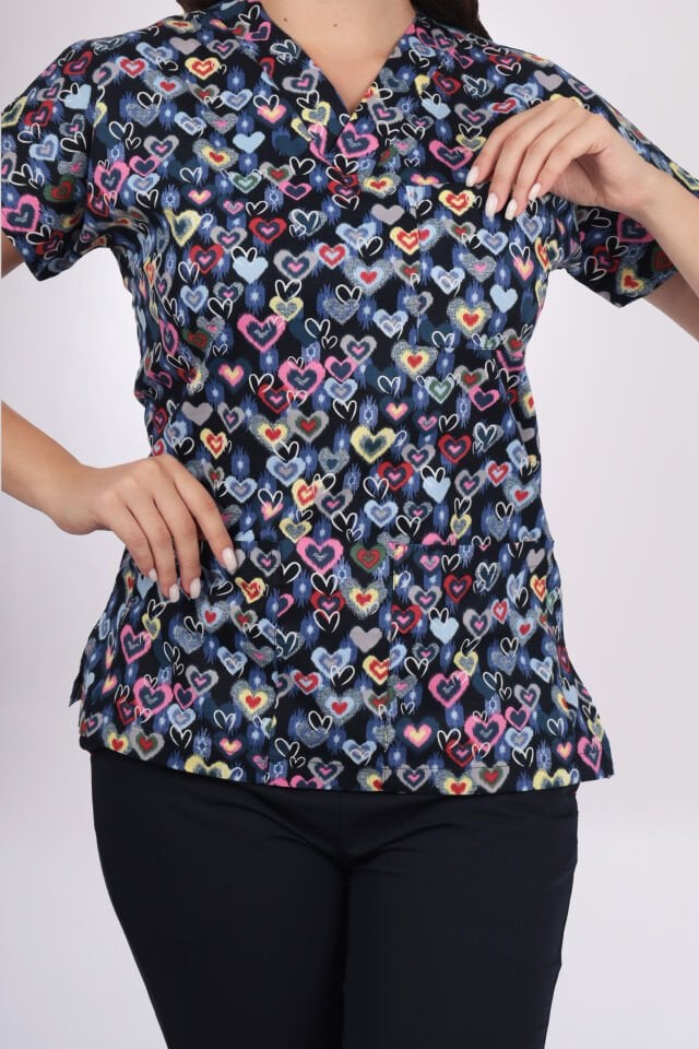 Desenli Seri Renkli Kalpli Desen Kadın Tek Üst