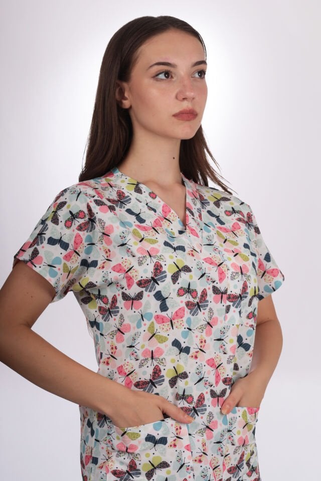 Desenli Seri Beyaz Kelebek Desen Kadın Tek Üst