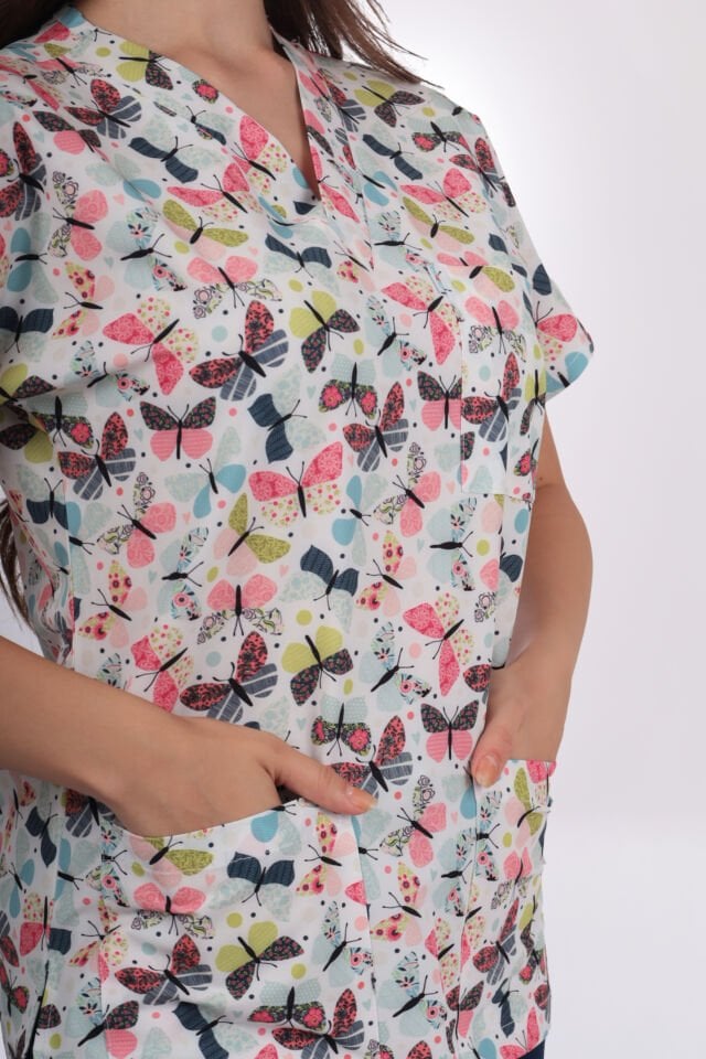 Desenli Seri Beyaz Kelebek Desen Kadın Tek Üst