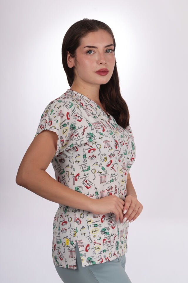 Desenli Seri Beyaz Steteskop Desen Kadın Tek Üst