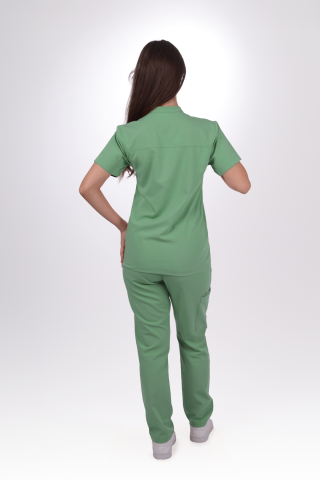 Premium Likralı SnapPrime Seri Kadın Fıstık Yeşili Scrubs